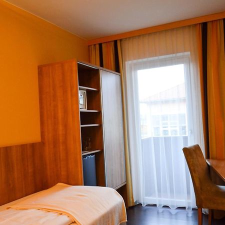 Hotel Roemerhof تولين المظهر الخارجي الصورة