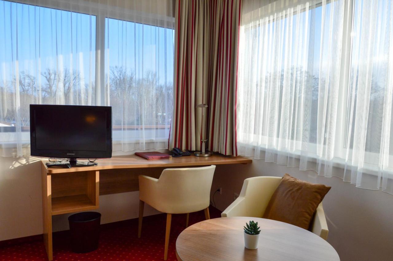 Hotel Roemerhof تولين المظهر الخارجي الصورة